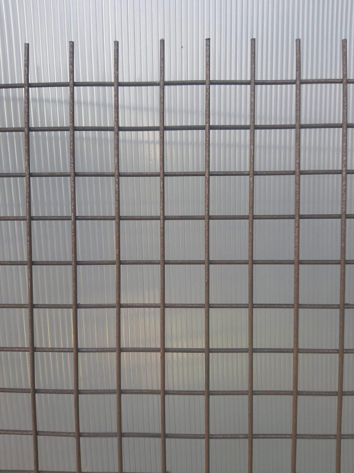 Fine-aperture welded mesh