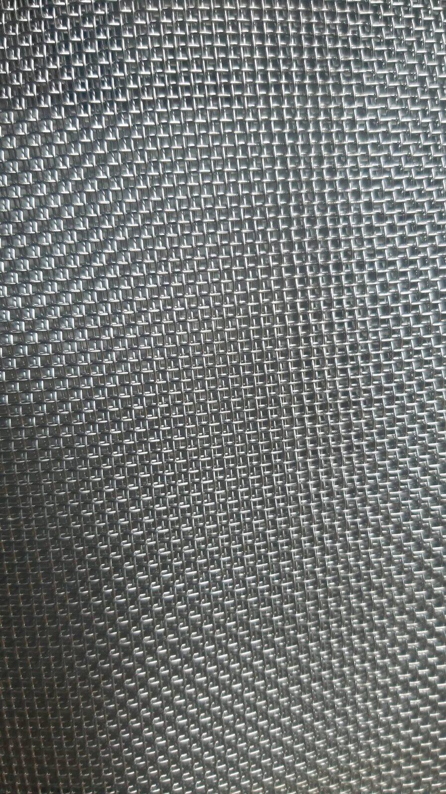 Fine-aperture technical steel cloth